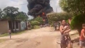 Gran explosión de una vivienda que ocultaba miles de litros de gasolina en Táchira (VIDEO)