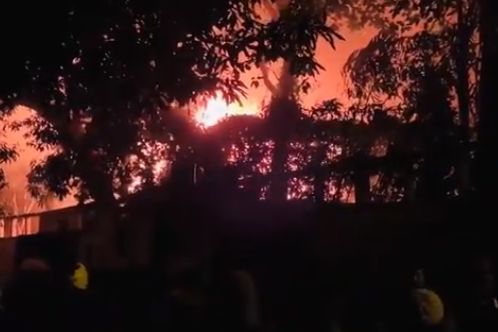 Incendian la residencia privada de primer ministro de Sri Lanka (VIDEOS)
