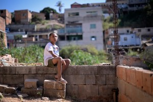 ¡Conmovedor! Niño llamó a la policía porque tenía hambre y recibió una ola de donaciones