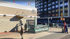 Horror en McDonald’s de Nueva York: Empleado fue baleado en la cara por una orden de papas fritas