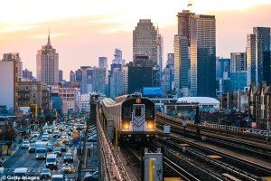 Nueva York proporcionará Wifi a decenas de estaciones del metro a cambio de algo fundamental para los usuarios
