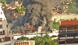 Incendio en Ivss de Carapita consumió insumos para más de siete mil pacientes de diálisis en toda Venezuela