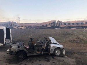 Decenas de muertos y heridos tras bombardeo ruso a una estación ferroviaria de Ucrania