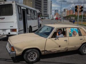 El 70% de los carros en Venezuela tiene más de 15 años de vida