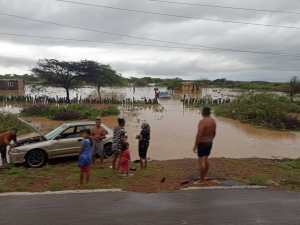 EN FOTOS: comunidades de La Guajira, “con el agua al cuello” tras las fuertes lluvias