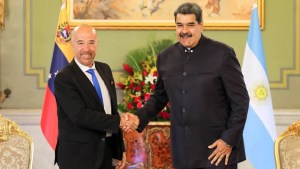 El embajador argentino en Venezuela acusó a la Justicia de su país de “secuestrar” el avión venezolano-iraní