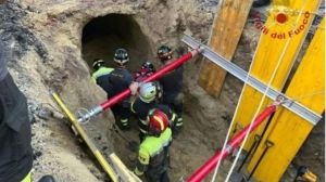 Insólito: Excavaban un túnel para robar un banco… se les derrumbó y un ladrón tuvo que ser rescatado