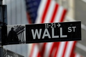 S&P 500 cerró por primera vez arriba de los cinco mil puntos en Wall Street