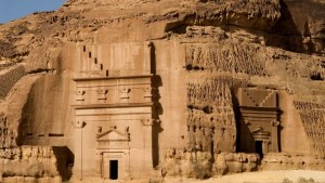 Las tumbas de Hegra: qué mensajes esconde la necrópolis de un pueblo desaparecido hace 2000 años