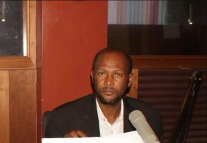 Miembros de bandas armadas quemaron vivo a un exsenador en Puerto Príncipe