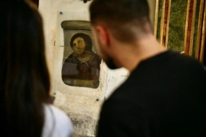 Ecce Homo: el pueblo español que revive gracias a la restauración fallida de una imagen de Cristo