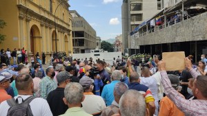 Gremios protestan en Caracas para exigir eliminación del instructivo Onapre (Imágenes)