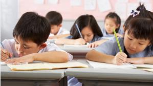 Vigilancia extrema: China distribuyó bolígrafos inteligentes en los colegios para espiar lo que escriben los alumnos