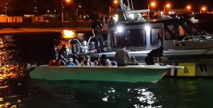 Guardia Costera de Aruba interceptó embarcación con 22 venezolanos que transportaban animales exóticos