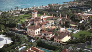Trump alertó que su propiedad Mar-a-Lago fue allanada por el FBI