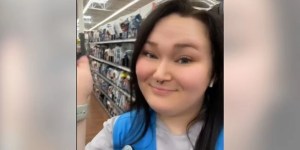 “Sin palabras”: Trabajaba en Walmart y filmó lo que encontró en el piso (VIDEO)
