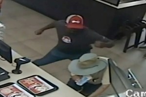 Trabajador de un Wendy’s en Arizona noqueó y dejó en condición crítica a un cliente (VIDEO)