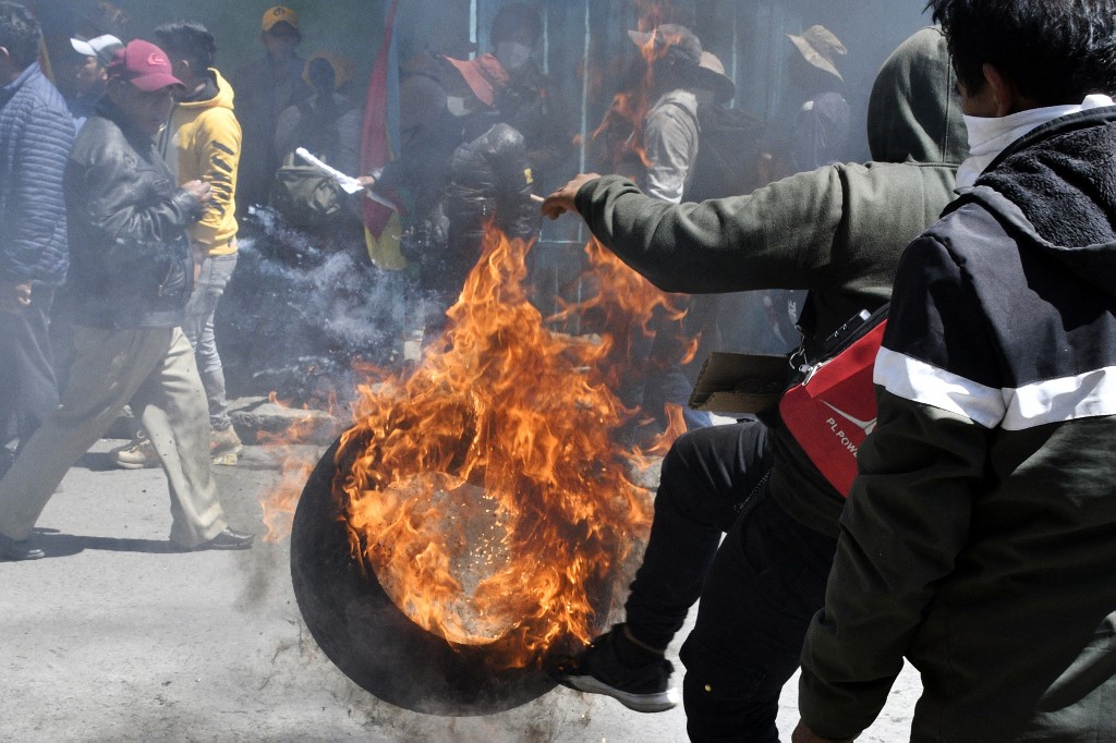 Cocaleros bolivianos destruyen el mercado paralelo y ponen contra la pared a Luis Arce