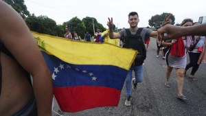 Venezuelan migration picks up, reaches about 6.8M