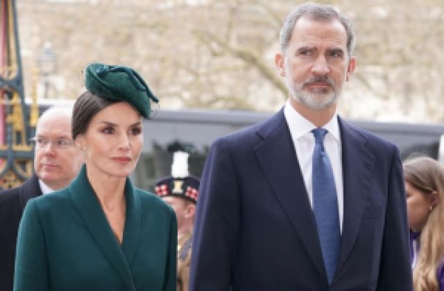 Reino Unido invita al rey de España y a su padre al funeral de Isabel II -  