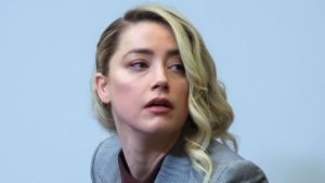 Acusan a Amber Heard de ser responsable de la recaída de Cara Delevingne en las adicciones