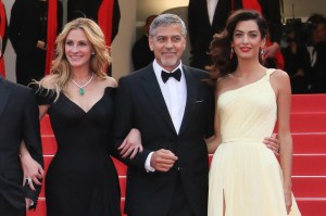 Julia Roberts relató cómo George Clooney la salvó de la soledad total