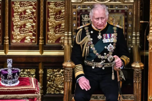La turbulenta vida de Carlos, el príncipe con la espera más larga de la historia para subir al trono