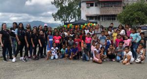Más de 100 niños vulnerables compartieron jornada social organizada por Academia de Modelaje en Guárico (FOTOS)