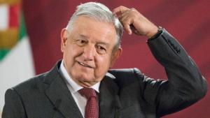 López Obrador reconoce hackeo de miles de documentos del Ejército mexicano