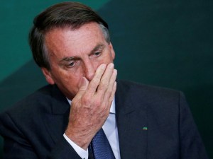Bolsonaro dijo que bloqueos de camioneros son fruto de la indignación ante su derrota electoral