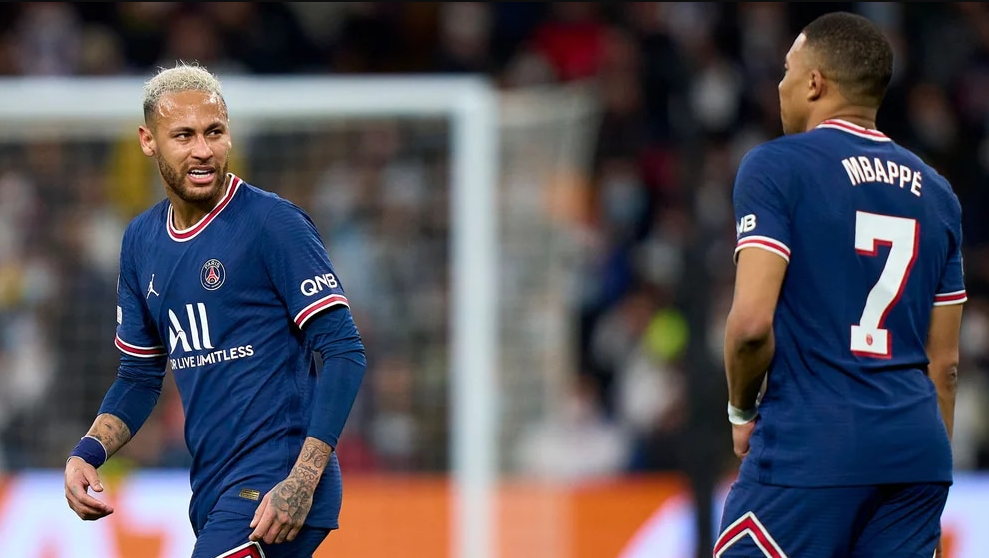Entrenador del PSG contó qué pasó entre Neymar y Mbappé tras nuevo cruce en pleno partido