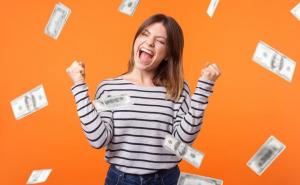¿El dinero compra la felicidad?, estudio confirmó que la satisfacción aumenta a la par de los ingresos