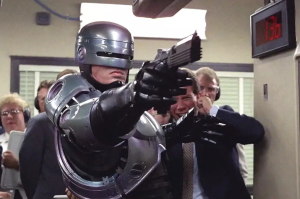 Robocop: el traje del millón de dólares, el calvario de su protagonista y la controvertida actitud de su director
