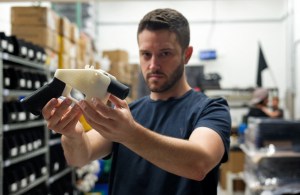 La impresora 3D que es capaz de fabricar fusiles o pistolas difíciles de rastrear amenaza a Europa