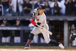 Venezolano Andrés Giménez aportó en triunfo de Guardianes sobre Yankees en extrainning