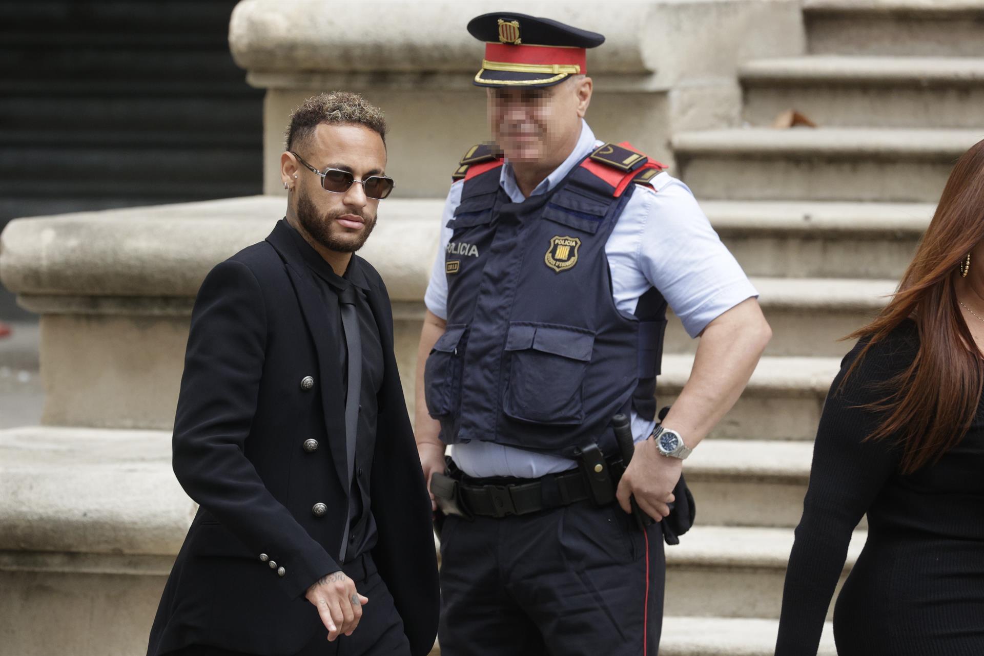 Arranca el juicio del polémico “caso Neymar” en la Audiencia de Barcelona