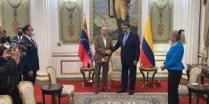 Gustavo Petro no puede callar frente a abusos en Venezuela, según la organización Human Rights Watch