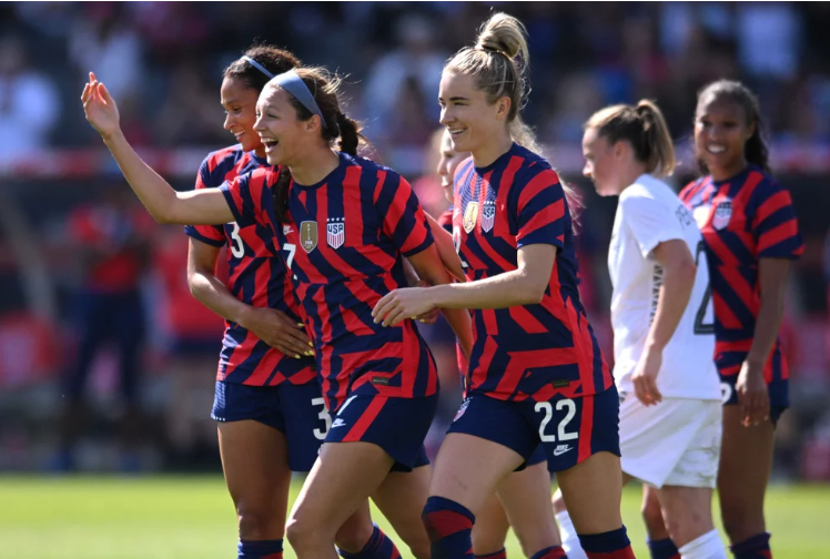 Investigación reveló graves prácticas de abuso y agresión sexual en el fútbol femenino de EEUU