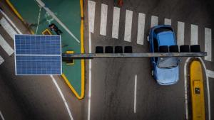 Maracaibo arranca su plan piloto de semaforización con energía solar
