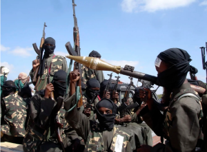 Somalia abatió a uno de los jefes y cofundador del grupo yihadista Al Shabab vinculado a Al-Qaeda