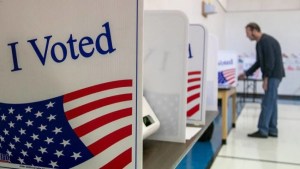 ¿Pueden votar en las elecciones quienes no son ciudadanos en Estados Unidos?