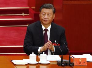 Xi Jinping se aferra al poder en China por cinco años más