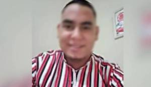 Macabro hondureño asesinó a su compañero de piso y se tomó una FOTO con el cadáver