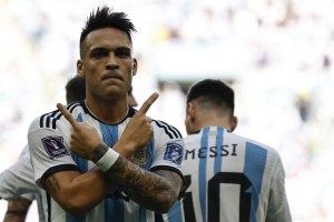 Familiar de goleador argentino terminó internado en Qatar por beber un jugo que contenía vidrios