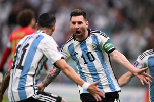 Messi despierta y Argentina sueña