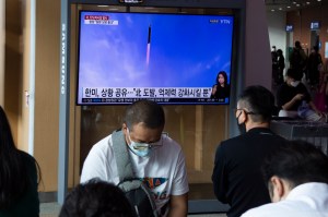 Corea del Norte justificó sus lanzamientos de decenas de misiles y acusó a EEUU de actos “irresponsables”