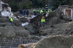 Intensifican la búsqueda de desaparecidos en el deslizamiento de tierra ante nuevas lluvias en Italia