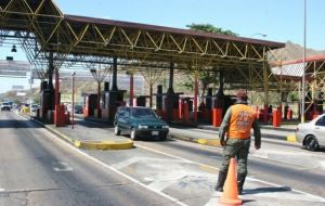 Chavismo anunció aumento de tarifas en peajes a partir del #15Nov (FOTO)