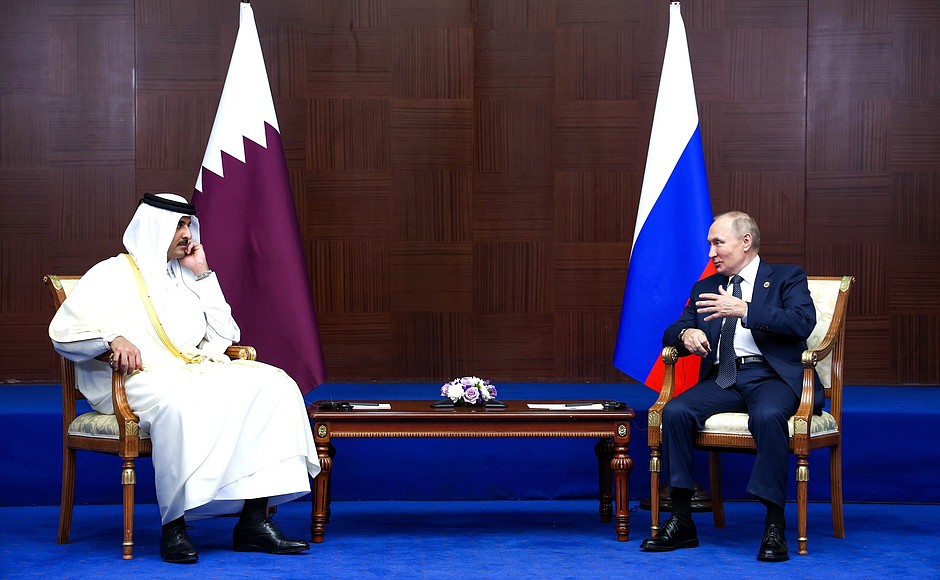 El emir de Qatar agradeció a Putin la ayuda de Rusia en los preparativos del Mundial