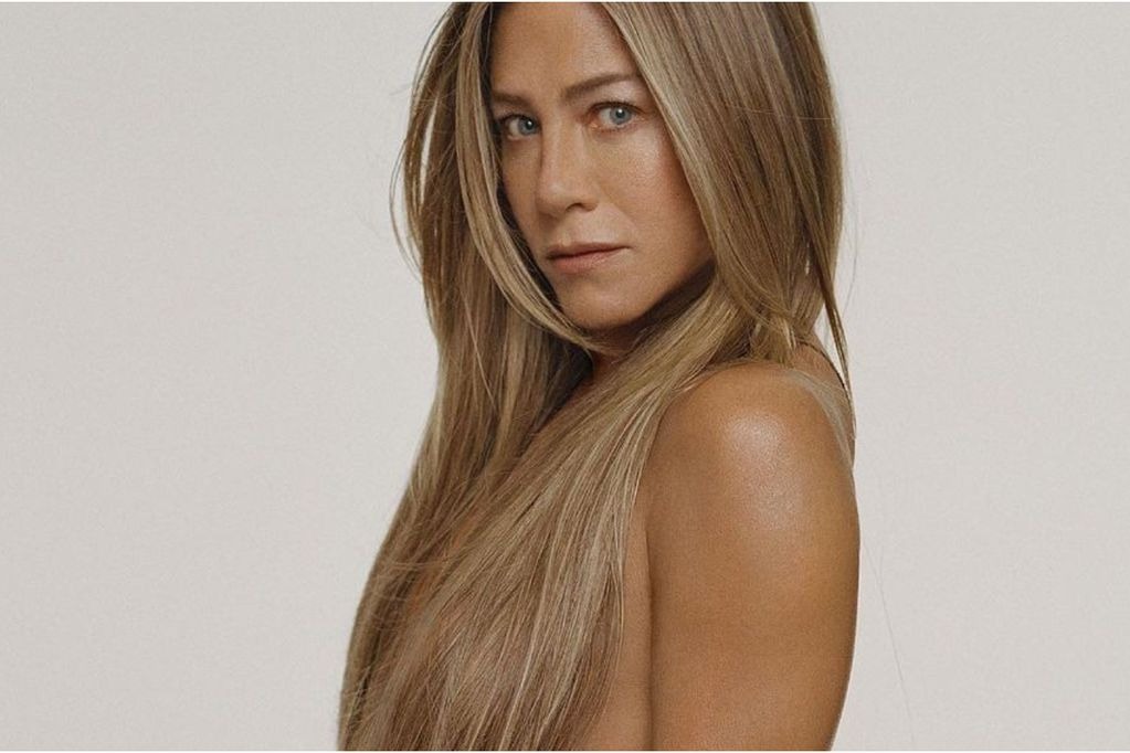 “Me siento mejor que a los 20”: Las candentes FOTOS de Jennifer Aniston con 53 años